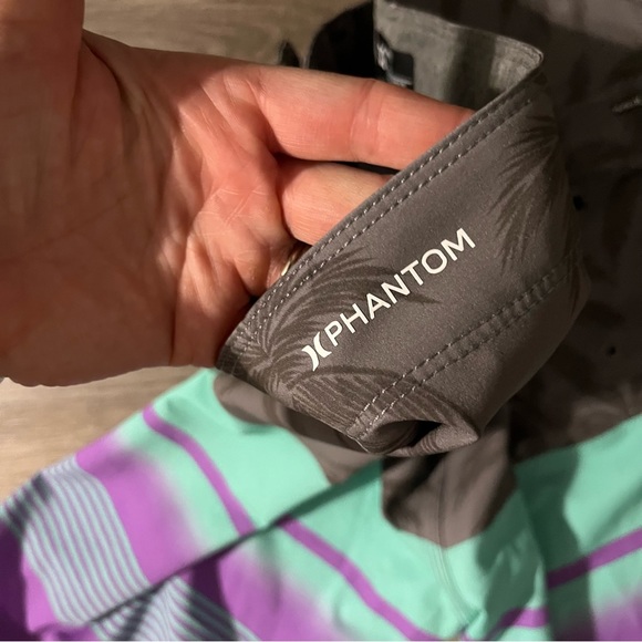 Hurley Men's Phantom Weekender 20” Board Shorts Bright Violet Size 32 - Picture 6 of 7